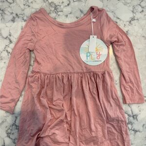 Little Sleepies- NWT Muave Long Sleeve Dress with bodysuit with matching bow